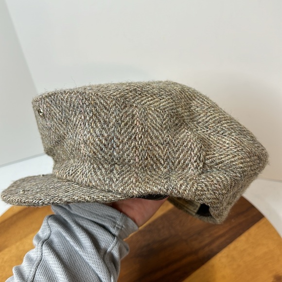 Vintage 100% Scottish Wool Harris Tweed Peaked Cap Country Gentleman - Picture 5 of 12